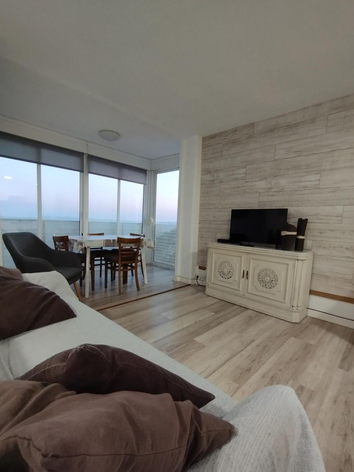 Grandpa Beach House Аліканте Екстер'єр фото